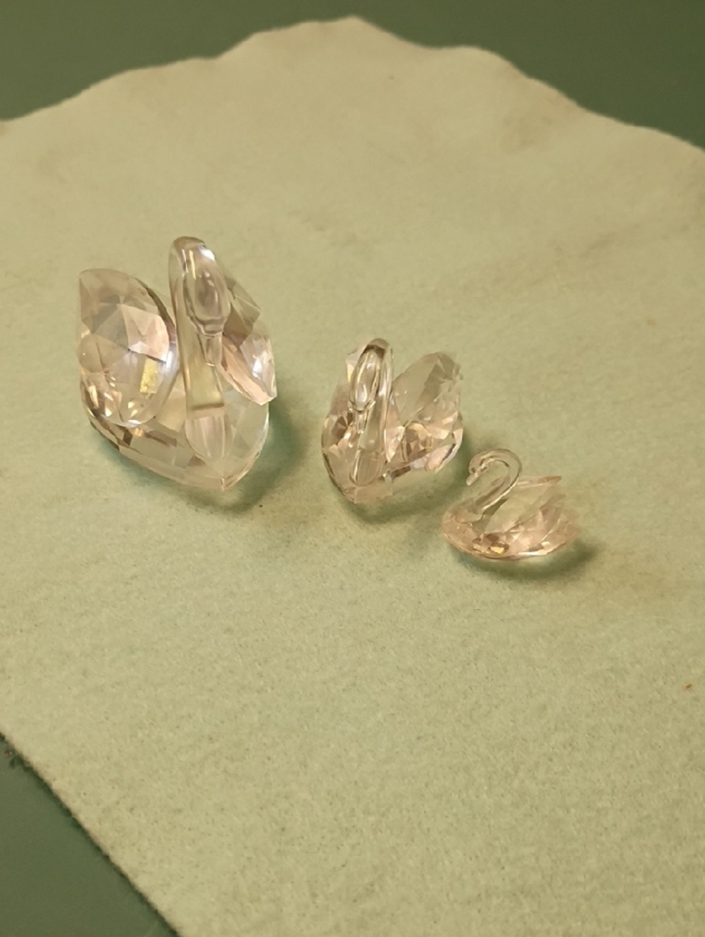 Swarovski Clear-Pink Crystal Swan Trio